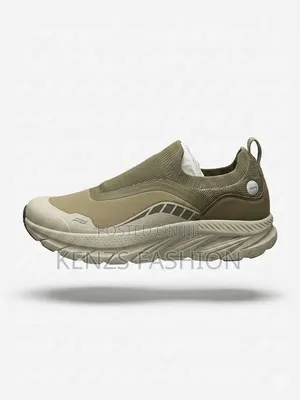 Premium Arrival Groupu Sneakers ( Leather ) ለክረምት የሚሆን ምቹ ጫማ