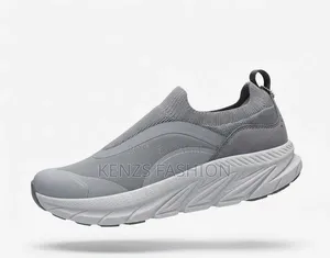 Premium Arrival Groupu Sneakers ( Leather ) ለክረምት የሚሆን ምቹ ጫማ