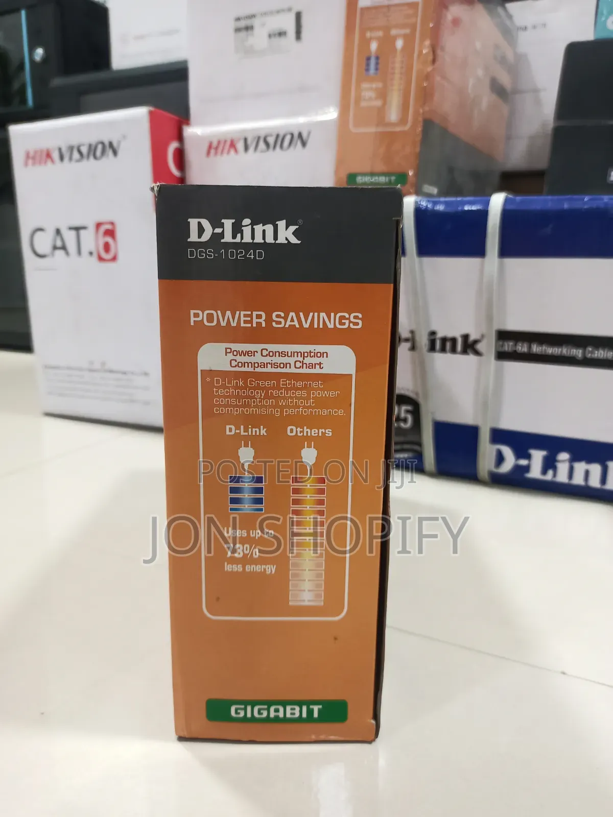 D_link 24 Port ኢንተርኔት ማብሪያ እና ማጥፊያ