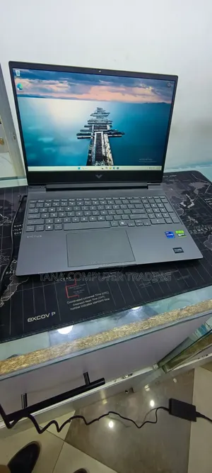 New Laptop HP Victus 16 16GB Intel Core i7 SSD 512GB