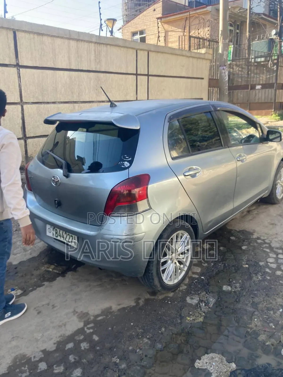 Toyota Yaris 2010 Gray