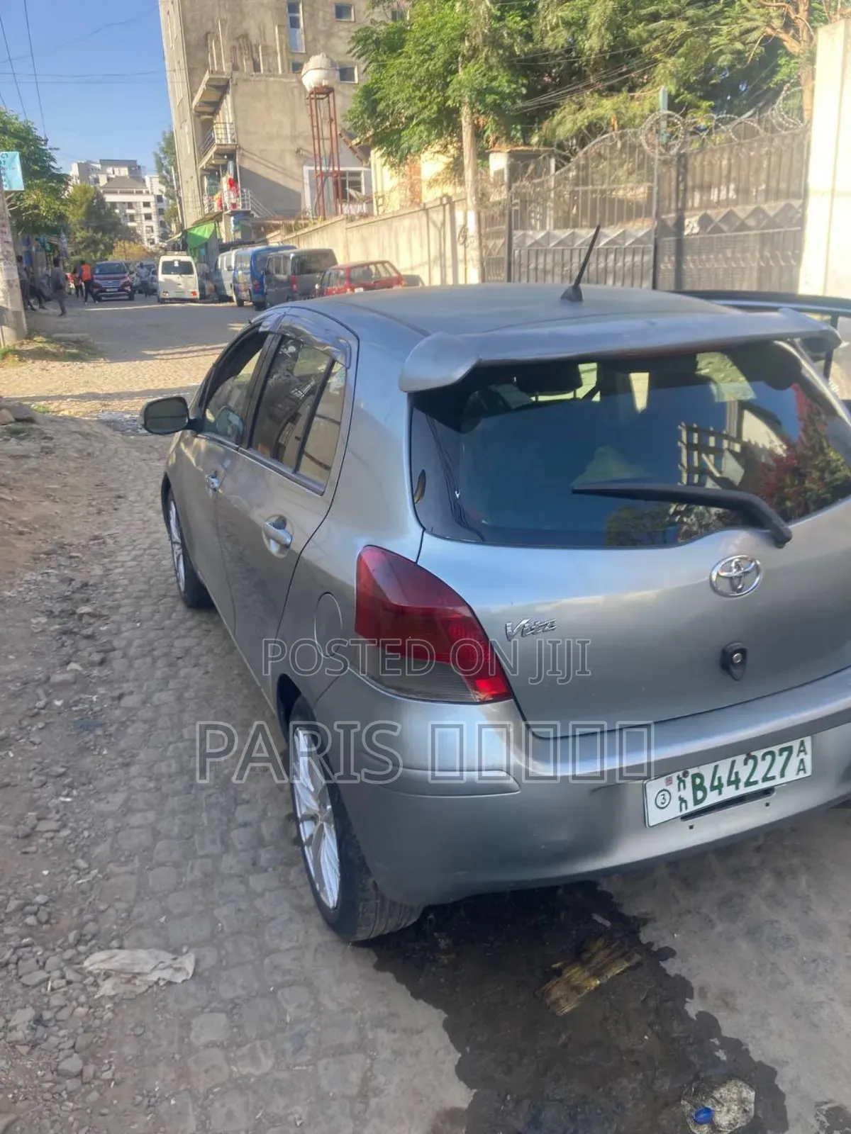 Toyota Yaris 2010 Gray