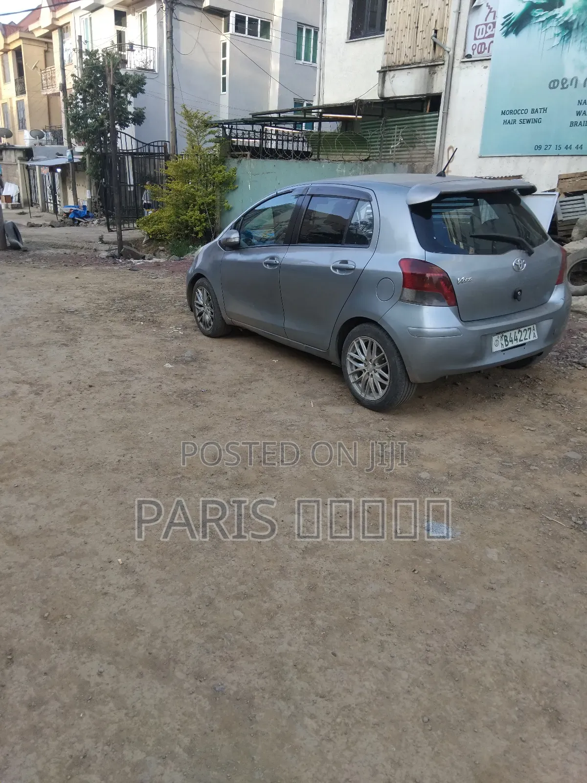 Toyota Yaris 2010 Gray