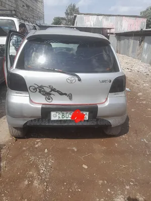 Toyota Yaris 2001 Silver