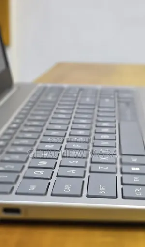New Laptop HP Stream Notebook 16GB Intel Core i7 SSD 1T