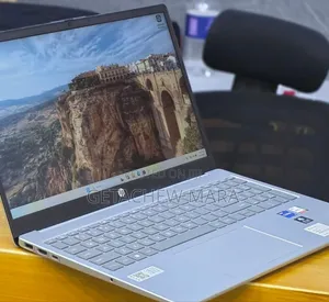 New Laptop HP Stream Notebook 16GB Intel Core i7 SSD 1T