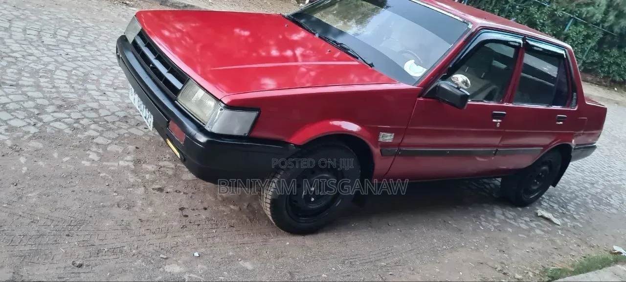 Toyota Corolla 1987 Red
