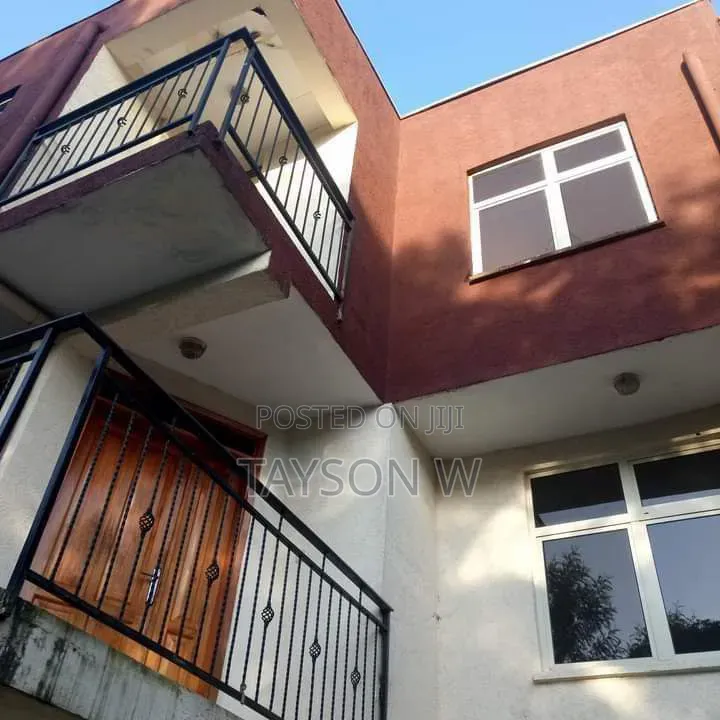 3bdrm House in Bole for sale
