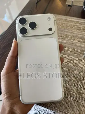 New Apple iPhone 17 Pro Max 256 GB Silver