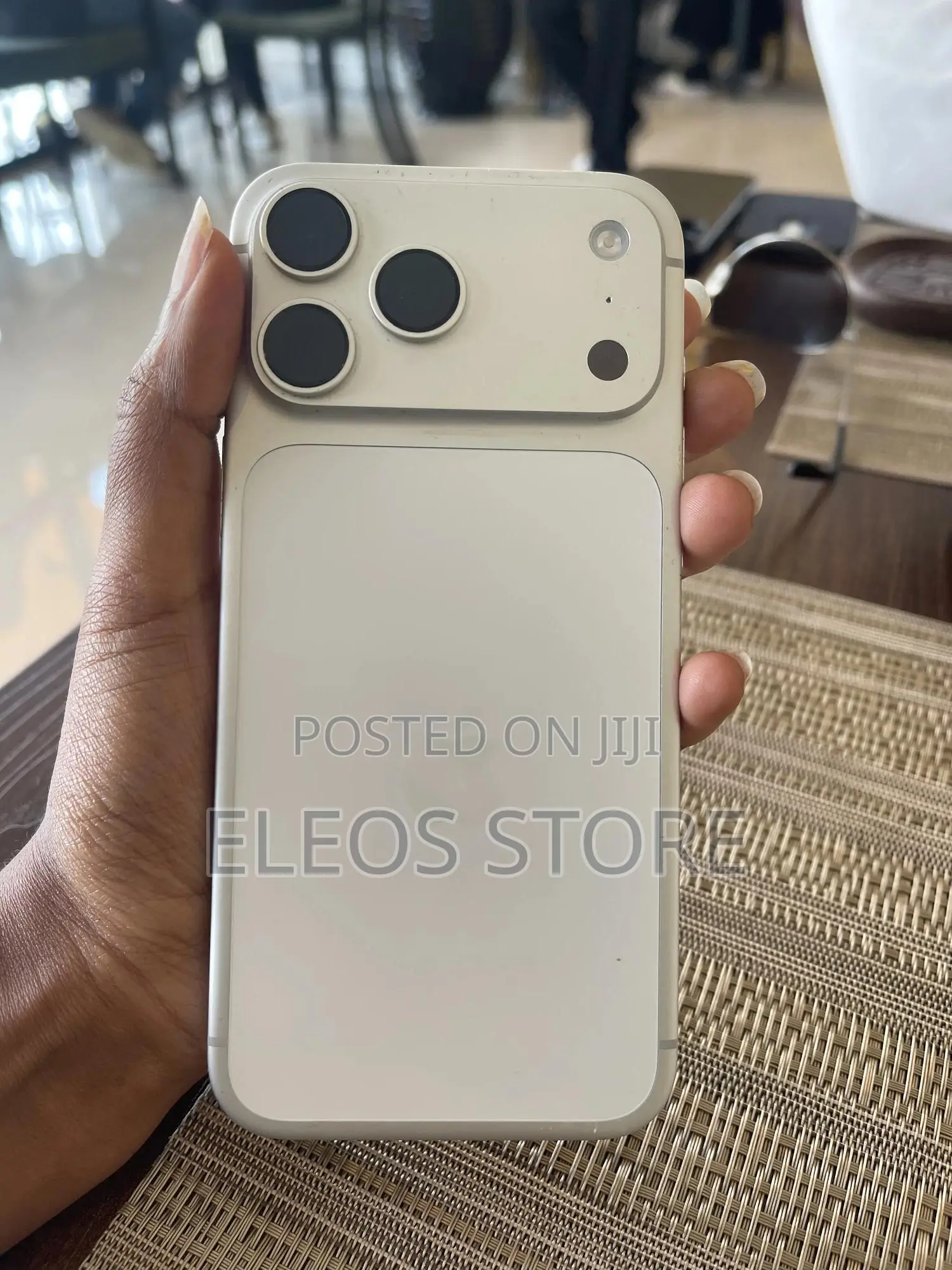 New Apple iPhone 17 Pro Max 256 GB Silver