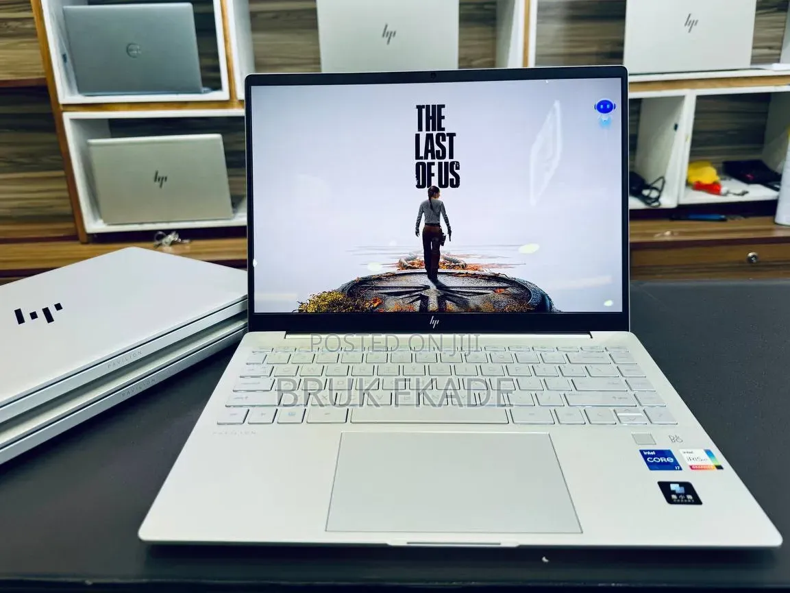 New Laptop HP Pavilion 14 16GB Intel Core i7 SSD 1T