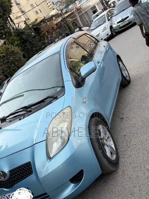 Toyota Yaris 1.0 HB T1 2007 Blue