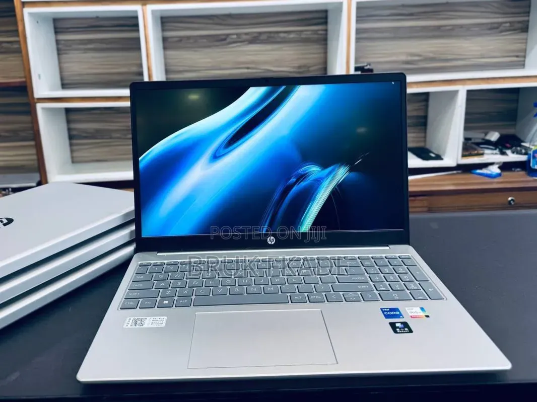 New Laptop HP Stream Notebook 16GB Intel Core i5 SSD 1T