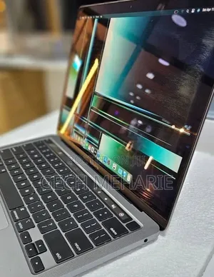 New Laptop Apple MacBook Pro 2022 M2 8GB Apple M2 SSD 256GB