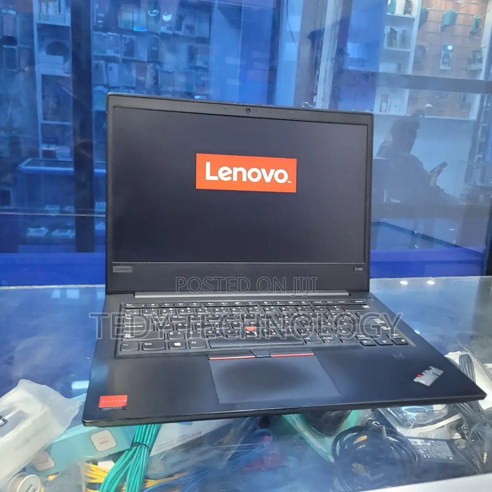 Laptop Lenovo ThinkPad E495 8GB Intel Core i7 SSD 512GB