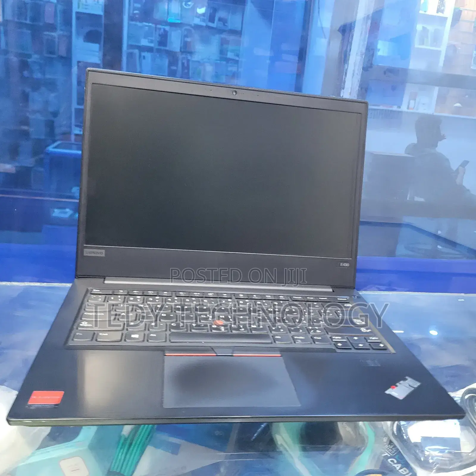 Laptop Lenovo ThinkPad E495 8GB Intel Core i7 SSD 512GB