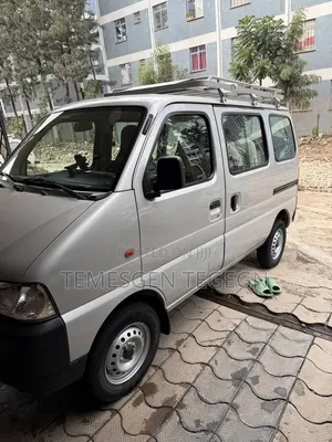 Suzuki Eeco 2025 White