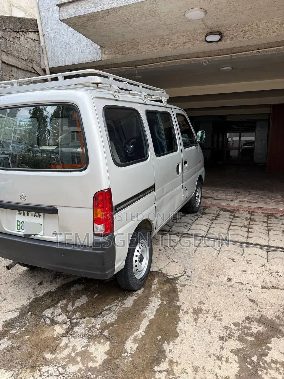 Suzuki Eeco 2025 White