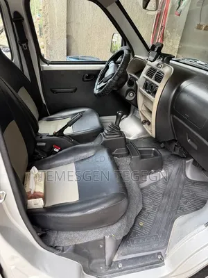Suzuki Eeco 2025 White