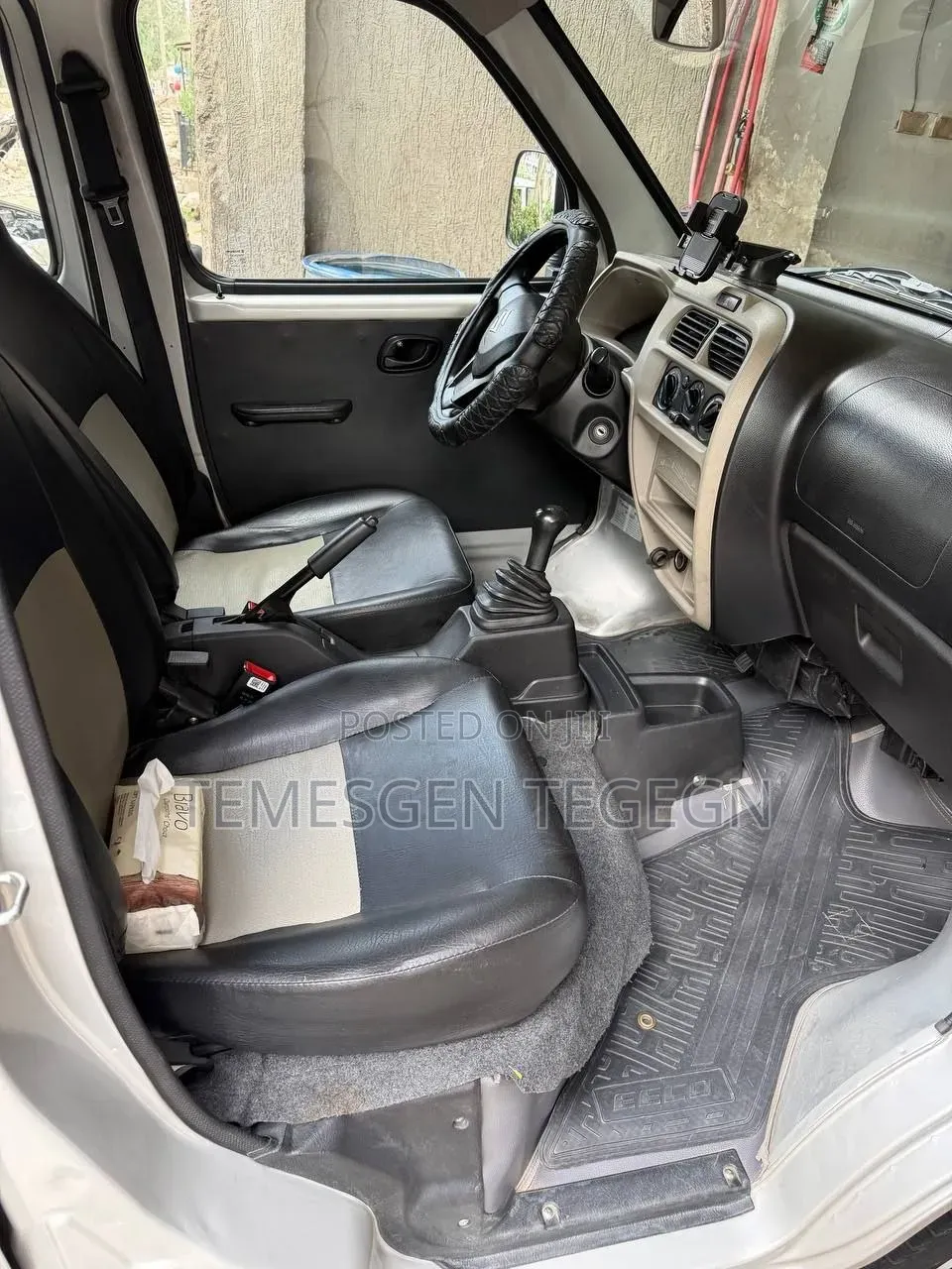 Suzuki Eeco 2025 White
