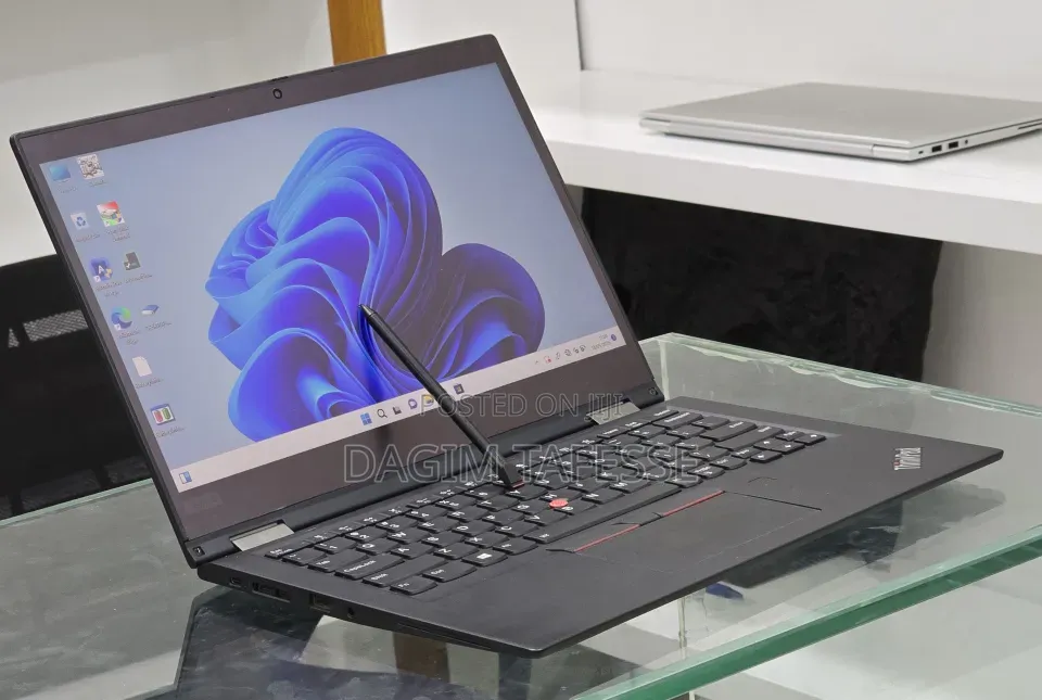 New Laptop Lenovo ThinkPad Yoga 16GB Intel Core i5 SSD 512GB