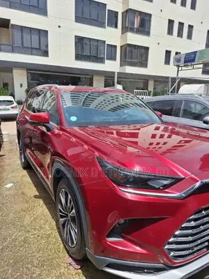 Toyota Grand Highlander Hybrid 2024 Red