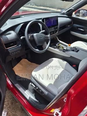 Toyota Grand Highlander Hybrid 2024 Red