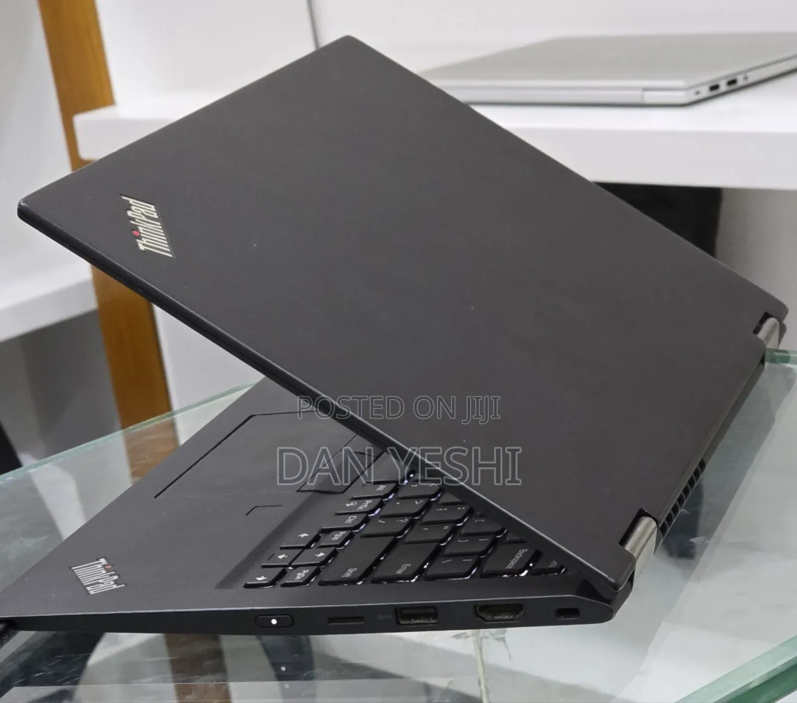 New Laptop Lenovo ThinkPad X390 Yoga 16GB Intel Core i5 SSD 512GB