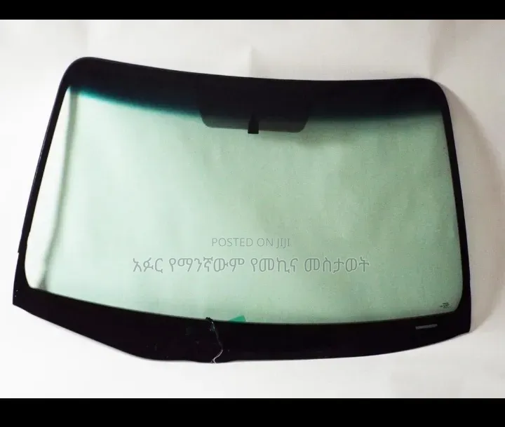 Toyota Hilux Rivo Pick Up (2016--2024)ቶዮታ ሀይሎክስ የፊትለፊት የግባር መስታወት