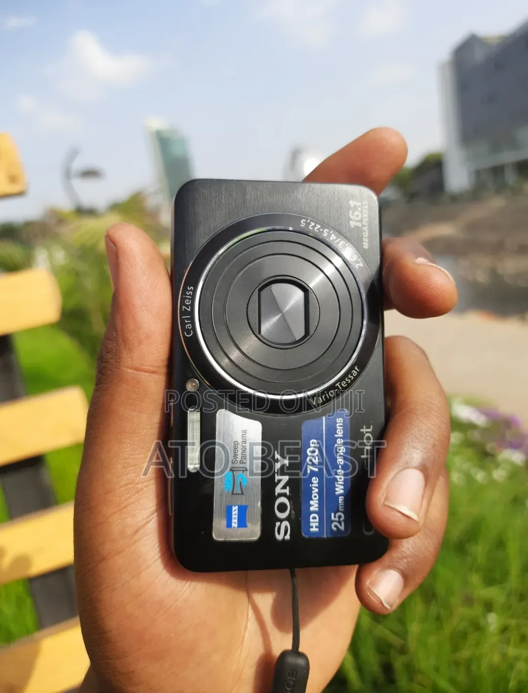 Sony Cyber-Shot DSC-W630 Compact Digital Camera. 16.1 Mp