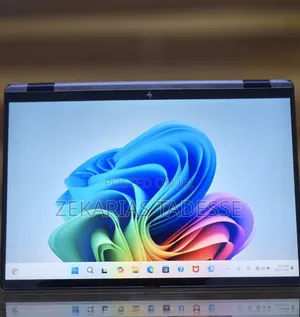 New Laptop HP OmniBook Ultra Flip 14" 16GB Intel Core Ultra 7 SSD 1T