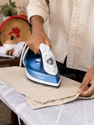 Philips Home Steam Iron- 2000 Series