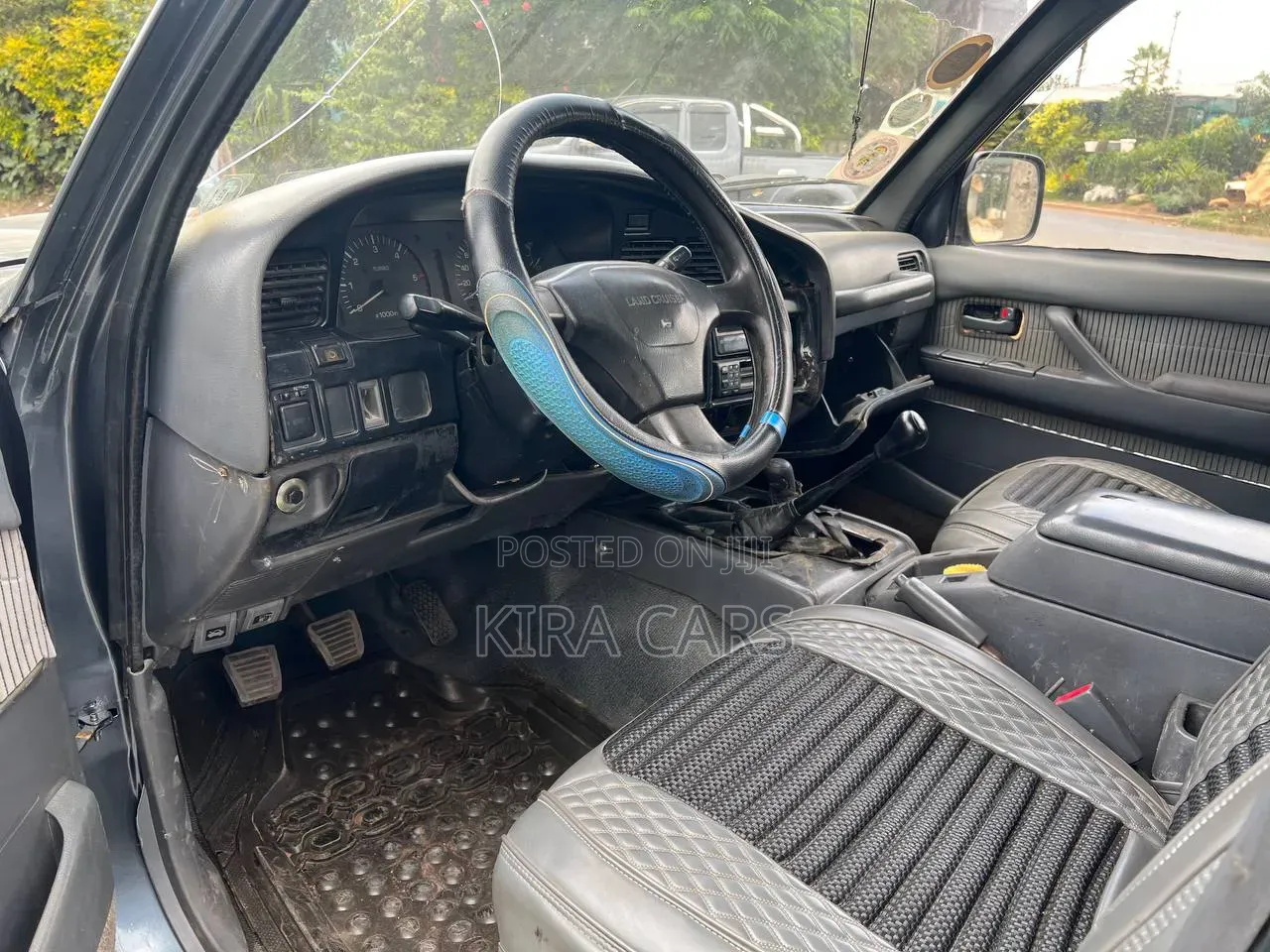 Toyota Land Cruiser 1995 Gray