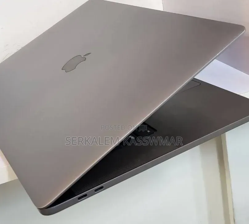 New Laptop Apple MacBook Pro 2019 64GB Intel Core i9 SSD 1T