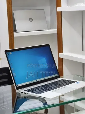 New Laptop HP EliteBook 840 G8 8GB Intel Core i5 SSD 512GB