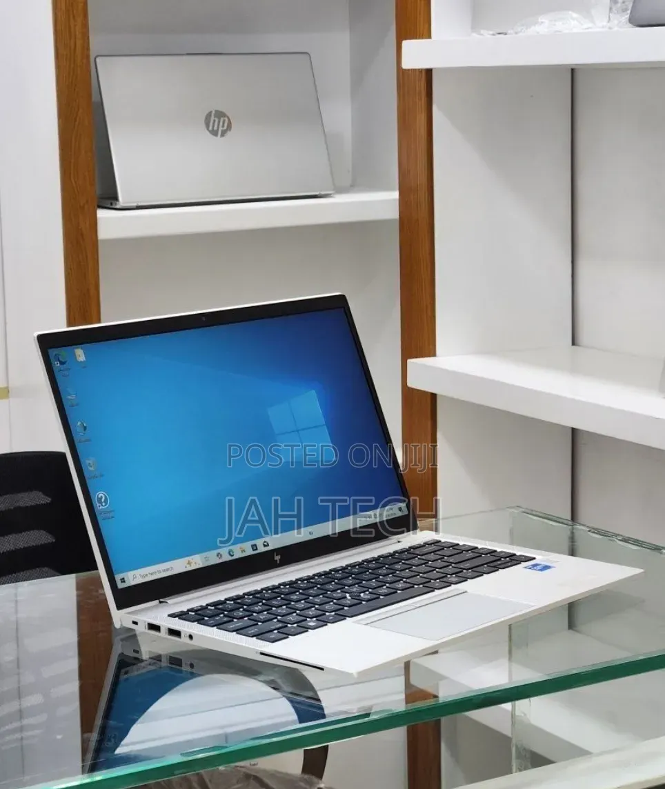 New Laptop HP EliteBook 840 G8 8GB Intel Core i5 SSD 512GB
