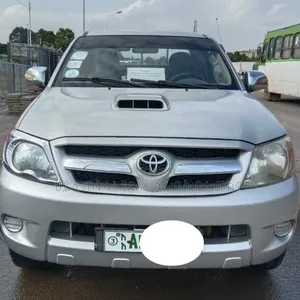 Toyota Hilux 2007 Off white