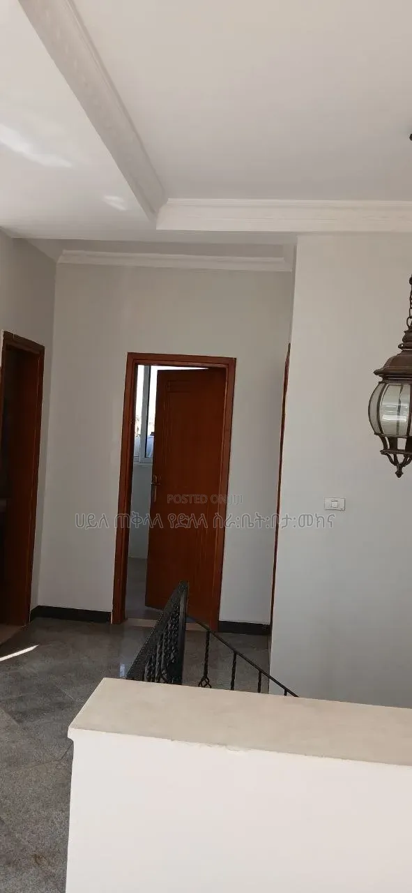 Furnished 6bdrm Penthouse in Sheger Legetafo Area, Oromia-Finfinne