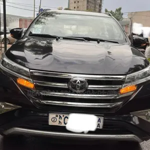 Toyota Rush 2022 Maroon