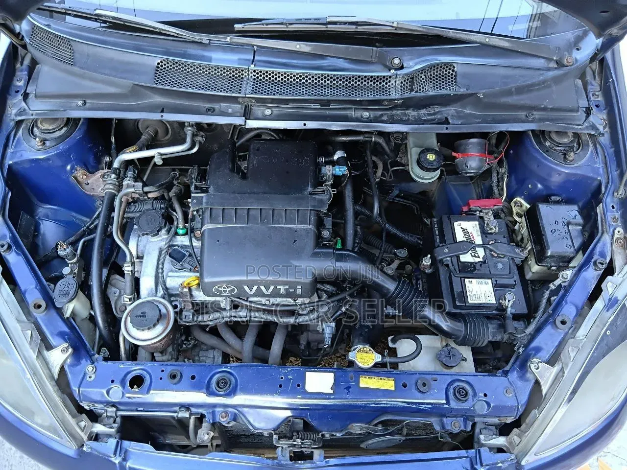 Toyota Vitz 2000 Blue