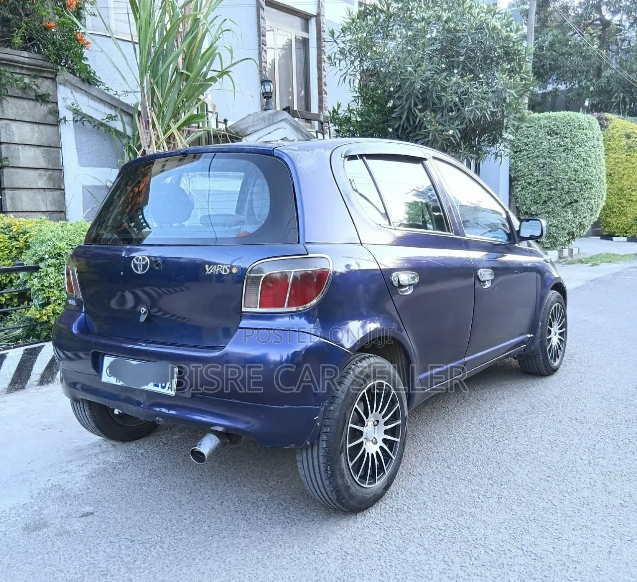 Toyota Vitz 2000 Blue
