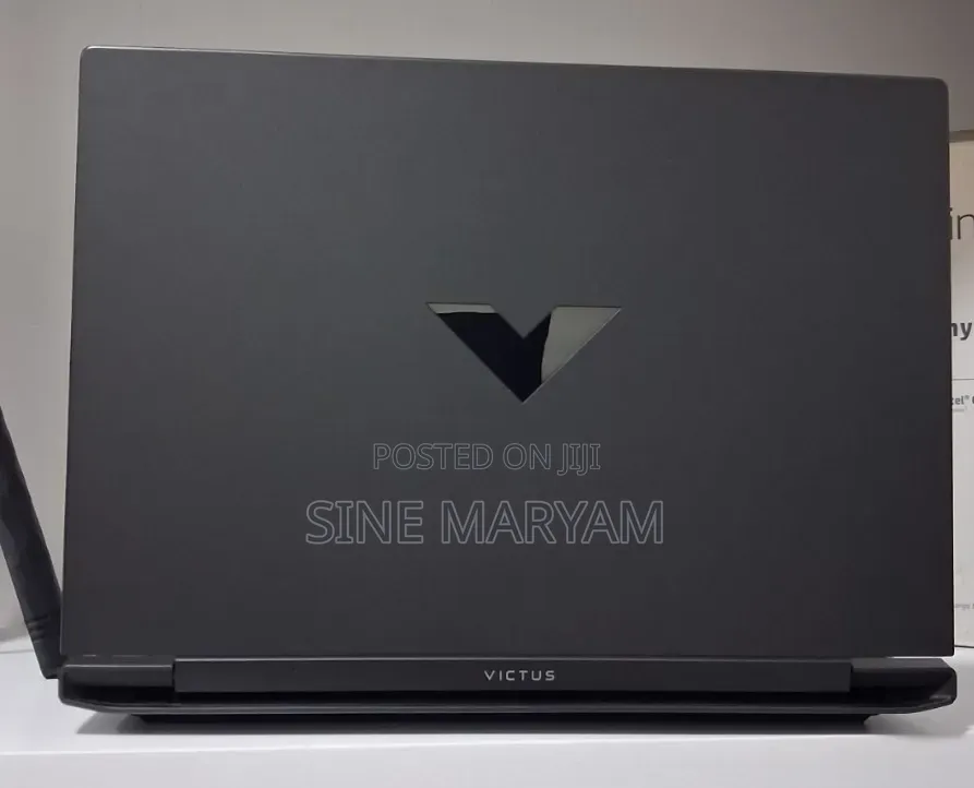 New Laptop HP Victus 15 16GB AMD Ryzen 7 SSD 512GB