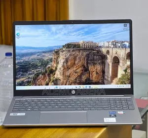 New Laptop HP 16GB Intel Core i7 SSD 512GB