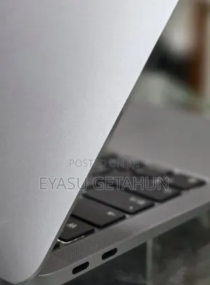 New Laptop Apple MacBook Air 2020 M1 8GB Apple M1 SSD 256GB