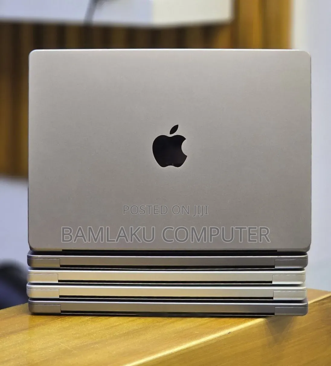 New Laptop Apple MacBook Pro 2021 M1 16GB Apple M1 Pro SSD 512GB