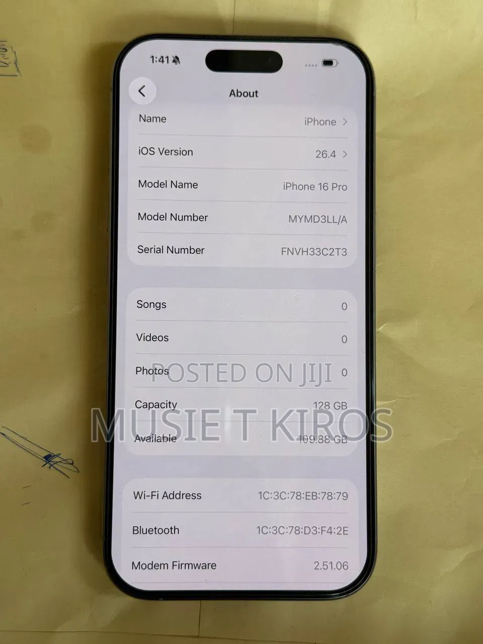 Apple iPhone 16 Pro 128 GB Gray