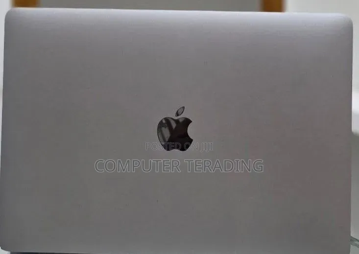 New Laptop Apple MacBook Air 2020 M1 8GB Apple M1 SSD 256GB