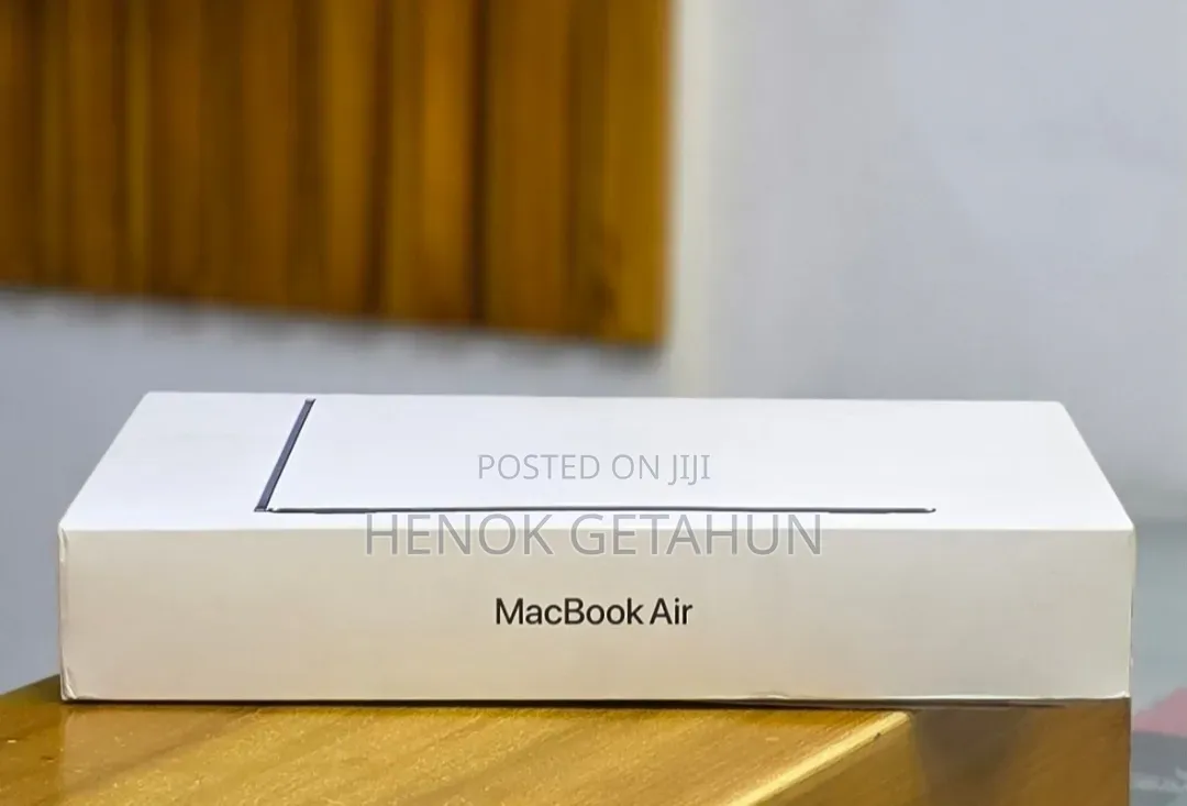 New Laptop Apple MacBook Air 2026 M5 13-inch 16GB Apple M5 SSD 512GB