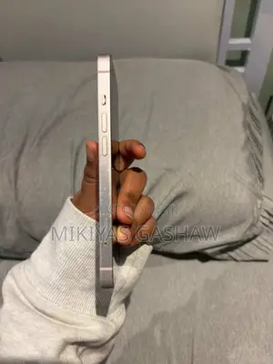 Apple iPhone 13 128 GB White