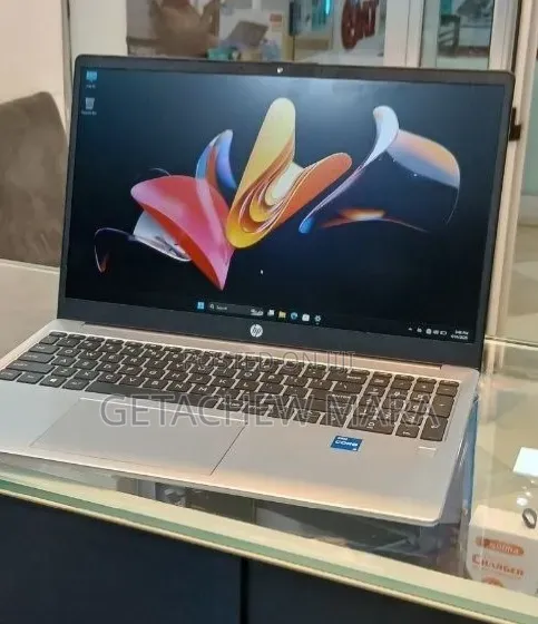 New Laptop HP Envy X360 16GB Intel Core i5 SSD 512GB